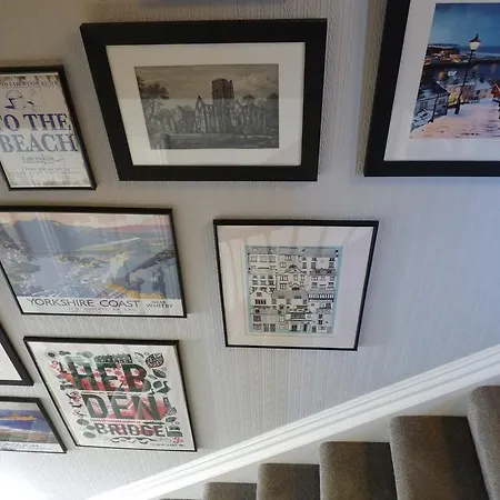 Saxon Country house Robin Hood's Bay