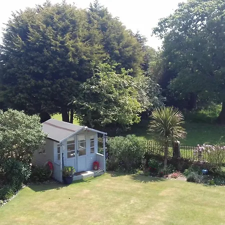 Saxon Country house Robin Hood's Bay