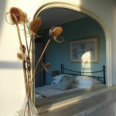 Saxon Country house *