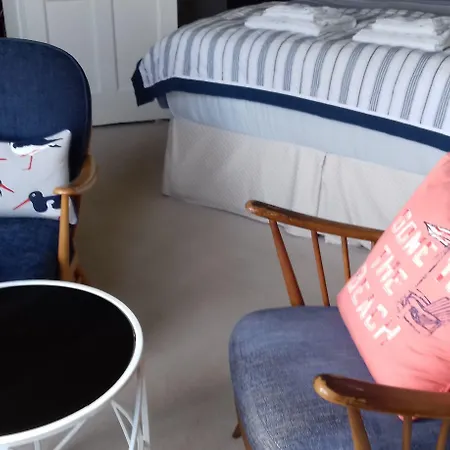 Saxon * Robin Hood's Bay